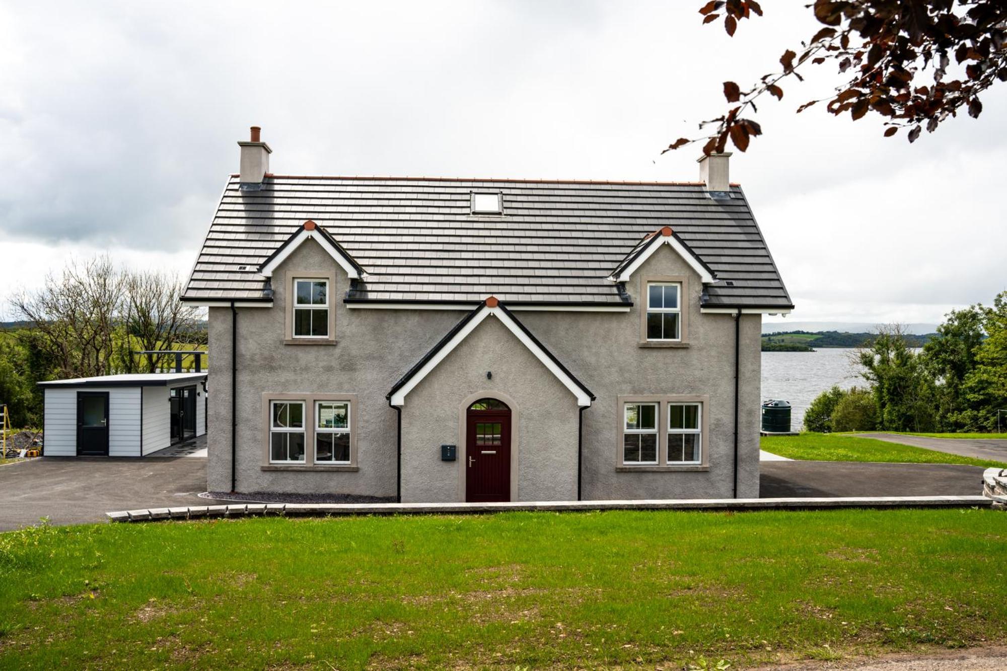 Escape Ordinary At Lily'S Pad Villa Enniskillen Luaran gambar